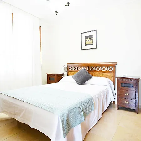 Сasa de vacaciones Galihost - Casa Con Precioso Jardín En